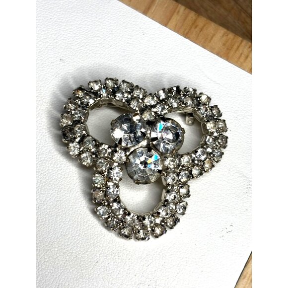 Vintage Rhinestone Silver-Tone Brooch Pin - Picture 1 of 7
